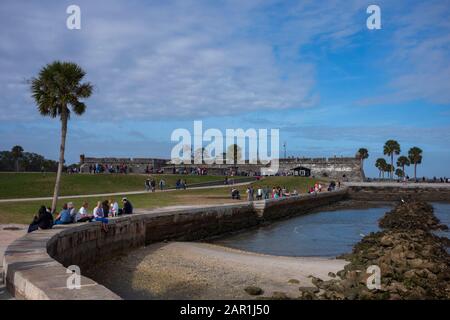 St. Augustine, FL/USA - 27. Dezember 2019: Castillo de San Marcos ist die älteste spanische Festung aus Bruchsteinmauerwerk im US-amerikanischen Festland, die zu Protec gebaut wurde Stockfoto