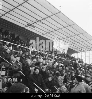 Skating Europameisterschaften in Deventer, Grandstand Datum: 23. Januar 1966 Ort: Deventer Schlüsselwörter: SCHAATS CHAMPIES, Tribünen Stockfoto