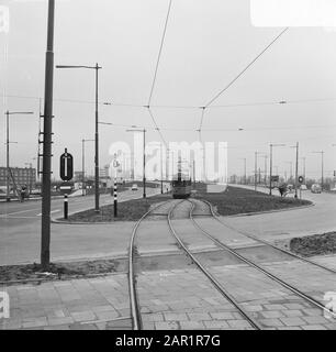 Neue Autobahn Rotterdam nach Schiedam Datum: 4. April 1966 Lage: Rotterdam, Schiedam Stichwörter: Autobahnen Stockfoto