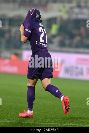 Firenze, Italien. Januar 2020. Spieler von acf fiorentina pol lirola während Fiorentina vs. Genua, italienische Fußball-Serie-A-Männermeisterschaft in Firenze, Italien, 25. Januar 2020 Credit: Independent Photo Agency/Alamy Live News Stockfoto