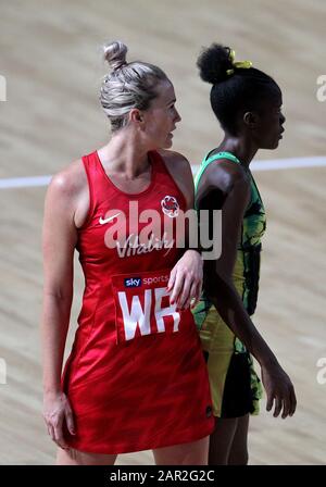 England Vitality Roses' Nat Haystornthwaite während des Vitality Netball Nations Cup Matches in Der Copper Box, London. Stockfoto