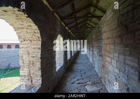 Festung Oreshek. Eine alte russische Festung und politisches Gefängnis auf der Orekhovy-Insel an der Quelle des Newa-Flusses. Russland, Schlisselburg Stockfoto