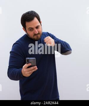 Junger Gutaussehender Mann Stockfoto