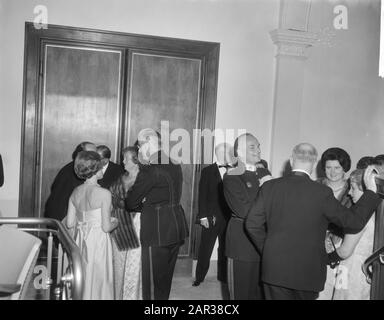 Grand Gala du Disque Classique 1965 im Concertgebouw in Amsterdam Musiker, Klassik, Kulturpreise, Preisverleihung Datum: 29. Oktober 1965 Ort: Amsterdam, Noord-Holland Schlagwörter: Kulturpreise, klassische Musik, Musiker, Auszeichnungen Stockfoto