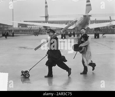 Gefundene Objekte Schiphol Datum: 8. Februar 1951 Ort: Amsterdam, Noord-Holland Schlüsselwörter: Gefunden, OWDS Stockfoto