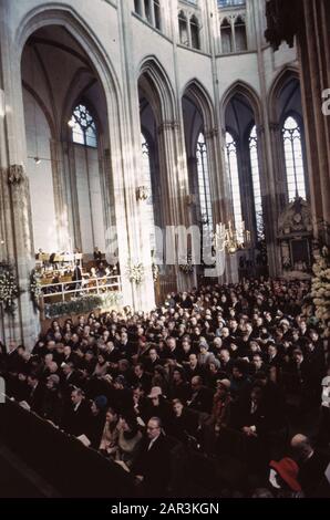 Taufe Prinz Johan Friso in Utrechter; Überblick Datum: 28. Dezember 1968 Ort: Utrechter Schlüsselwörter: Taufe, Princes persönlicher Name: Johan Friso, Fürst Stockfoto