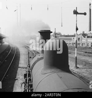 Ausstattung der niederländischen Eisenbahn Ausstattung der niederländischen Eisenbahn Datum: 1945 Schlagwörter: Züge, Zweiter Weltkrieg, Verkehrseinrichtung Name: NS Stockfoto