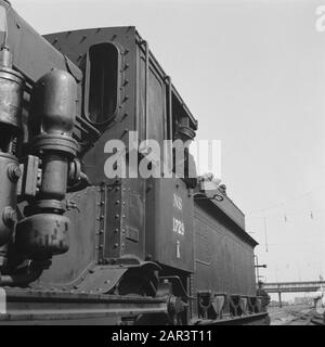 Ausstattung der niederländischen Eisenbahn Ausstattung der niederländischen Eisenbahn Datum: 1945 Schlagwörter: Züge, Zweiter Weltkrieg, Verkehrseinrichtung Name: NS Stockfoto
