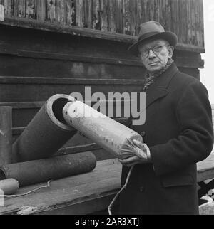 Bericht: Feuerwerk Leiden Datum: 22. Januar 1946 Ort: Leiden, Zuid-Holland Schlüsselwörter: Fabriken, Feuerwerk Stockfoto