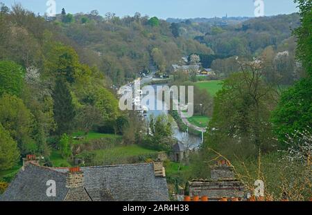 Blick von der Festung auf Dinan, Frankreich Stockfoto