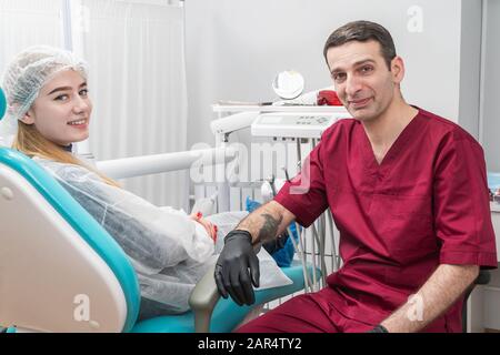 Porträt eines Zahnarztarztes und Patienten Stockfoto