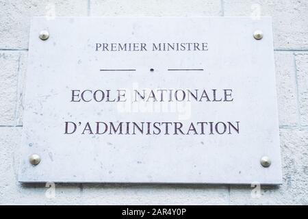 Premier miniatre, Ecole Nationale d'Administration (ENA, 6ème (6., 14.), Paris, Frankreich, Juni 2019. Französisches Straßenschild. Stockfoto