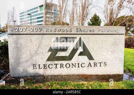 Dez 20, 2019 Redwood City/CA/USA - EA Headquarters in Silicon Valley; Electronic Arts Inc. (EA) ist ein amerikanisches Videospielunternehmen, das Second-larg Stockfoto