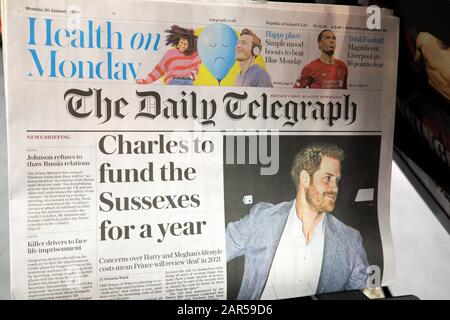 The Daily Telegraph - Titelzeile auf der Titelseite "Charles to Funds the Susbriens for a Year" Prinz Harry Herzog von Sussex London England Großbritannien 20. Januar 2020 Stockfoto