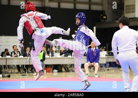 Para Arena, Tokio, Japan. Januar 2020. (L bis R) 伊藤力/Chikara Ito, 田中光哉/Mitsuya Tanaka, 26. JANUAR 2020 - Taekwondo: Endauswahlspiel der nationalen Kandidaten für die Paralympischen Spiele Tokio 2020 Männer Para Gyeorugi -61kg in Para Arena, Tokio, Japan. Credit: Yutaka/AFLO SPORT/Alamy Live News Stockfoto