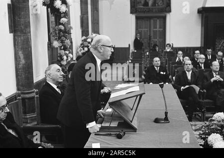 In Ridderzaal Eröffnete Der Zweite Internationale Kongress für Europarecht in den Haag. Professor Samkalden spricht Datum: 24. Oktober 1963 Standort: Den Haag, Zuid-Holland Schlüsselwörter: Kongresse Institutionenname: Ridderzaal Stockfoto