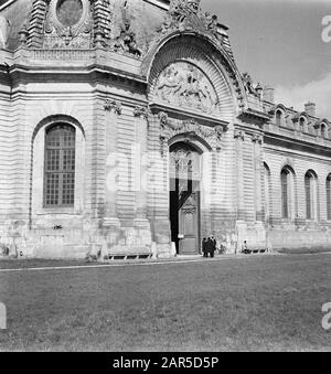 Chateau de Chantilly - France Entrance Gate Datum: 1937 Ort: Chantilly, Frankreich Schlüsselwörter: Burgen, Tore Stockfoto