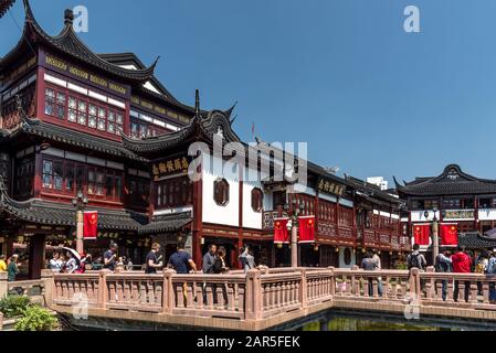 City God Temple und Yuyuan Tourist Market, Shanghai Stockfoto