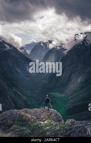 Der Gertrilde Saddle Wanderpfad, Neuseeland. Stockfoto