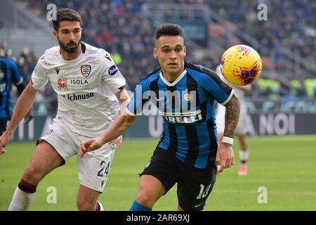 Mailand, Italien. Januar 2020. Lautaro Martinez vom FC Internazionale beim Serie-A-Spiel zwischen Inter Mailand und Cagliari im Stadio San Siro, Mailand, Italien am 26. Januar 2020. Foto von RemotePhotoPress. Kredit: UK Sports Pics Ltd/Alamy Live News Stockfoto