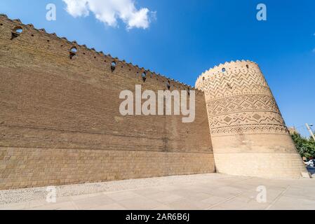 Mauern der Burg von Karim Khan Zitadelle (Arg-e Karim Khan) zu errichten, während der Zand Dynastie in Shiraz, Hauptstadt der Provinz Fars im Iran Stockfoto