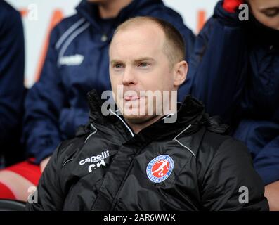 Canons Park, Großbritannien. Februar 2018. Christopher Hamilton von Barnsley Frauen während des Vierten Runden Matches des WomenÕs FA Cup zwischen Tottenham Hotspur Frauen und Barnsley Frauen im Hive Stadium in London, Großbritannien - 26. Januar 2020 Credit: Action Foto Sport/Alamy Live News Stockfoto