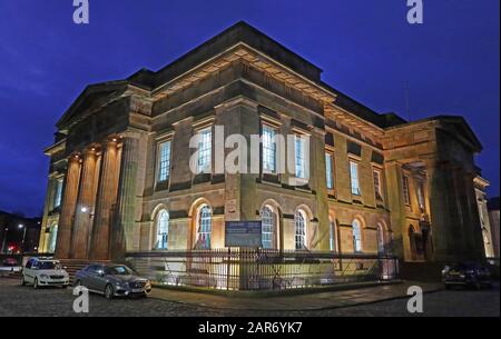 Historisches Custom House, Greenock's Custom House Quay, Inverclyde, Schottland, Großbritannien bei Nacht Stockfoto