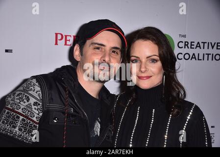 Park CITY, UTAH - 25. JANUAR: Brad Paisley und Kimberly Williams-Paisley nehmen am 25. Januar 2020 an der Spotlight Initiative Gala Awards Dinner der Creative Coalition in der Kia Telluride Supper Suite in Park City, Utah, teilzunehmen. Foto: ImageSPACE/MediaPunch Stockfoto