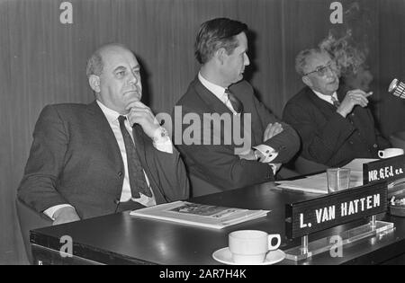 Pressekonferenz Bond van Nederlandse Margarine Hersteller NR. 14A, 15: A. Bakker Datum: 14. Januar 1969 Schlagwörter: Bond, Pressekonferenzen Personenname: Bakker A. Stockfoto