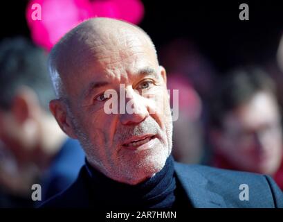 Essen, Deutschland. Januar 2020. Heiner Lauterbach, Schauspieler, kommt zur deutschen Erstaufführung des Films "Enkel für Einsteiger". Der Film wird am 6. Februar 2020 in die Kinos kommen. Kredit: Caroline Seidel / dpa / Alamy Live News Stockfoto