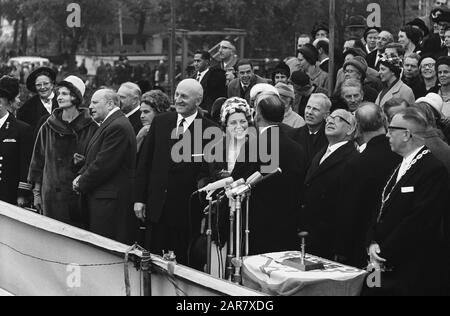 Prinzessin Beatrix, der Motorschlepper des Schwarzen Meeres auf den Werften von Jenk Smits, startete am 12. Oktober 1962 Schlüsselwörter: Werften, Motorschleppen Personname: Beatrix, Prinzessin, Jenk Smits Stockfoto