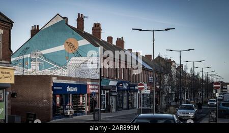 Blick auf die Station Road (High Street) in Ashington, Northumberland Stockfoto
