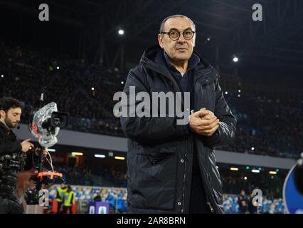 Januar 2020; Stadio San Paolo, Neapel, Kampanien, Italien; Serie-A-Fußball, Neapel gegen Juventus; Maurizio Sarri Trainer von Juventus Stockfoto