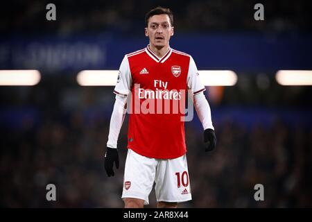 Mesut Ozil von Arsenal - Chelsea gegen Arsenal, Premier League, Stamford Bridge, London, Großbritannien - 21. Januar 2020 nur redaktionelle Verwendung - es gelten Einschränkungen für DataCo Stockfoto