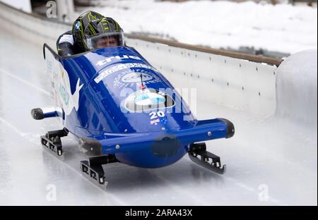 25. Januar 2020, Bayern, Schönau Am Königssee: Zweier-Bob, Frauen, Kunsteisbahn am Königssee: Breeana Walker und Stefanie Preiksa aus Australien im Einsatz. Foto: Sven Hoppe / dpa Stockfoto