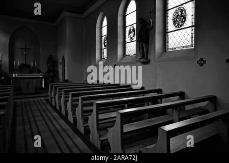 Holzkäfige Kircheninnenraum, Storkensohn, Haut Rhin, Grand EST, Frankreich, Europa Stockfoto