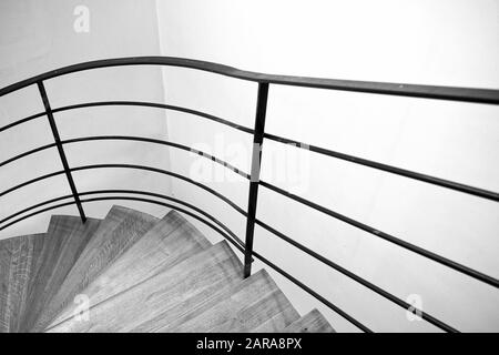 Geländer und Treppen, Henri Cartier Bresson Museum, Paris, Frankreich, Europa Stockfoto