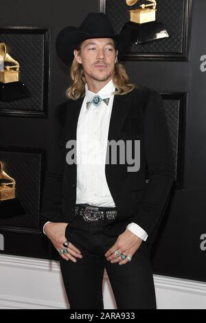 Los Angeles, CA, USA. Januar 2020. Diplo kommt am 26. Januar 2020 im Staples Center in Los Angeles, Kalifornien, USA, auf den 62. Jährlichen Grammy Awards Red Teppich. (Foto von Sthanlee B. Mirador/Sipa USA) Kredit: SIPA USA/Alamy Live News Stockfoto