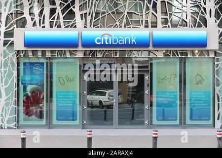 Bukarest, Rumänien - August 19, 2012: Citibank Filiale in Bukarest, Rumänien. Citigroup ist 32. auf der Fortune 500-Liste geordnet. Stockfoto