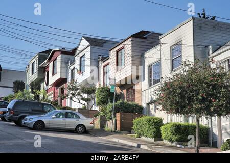 Residential San Francisco, Kalifornien - generisches Wohnviertel in Portola. Stockfoto