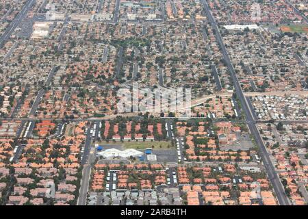 Suburbia in den USA - Vorstadtnachbarschaften in Las Vegas, Nevada. Stockfoto