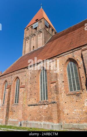 Historischen Marienkirche in der Altstadt von Grimmen, Deutschland Stockfoto