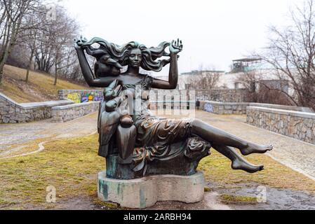 Die Hexe, Skulptur, gefunden in der Burg Bratislava, Bratislava, Slowakei Stockfoto