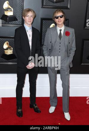 Los ANGELES, KALIFORNIEN, USA - 26. JANUAR: Beck und Cosimo Henri kommen zu den 62. GRAMMY Awards im Staples Center am 26. Januar 2020 in Los Angeles, Kalifornien, USA. (Foto von Xavier Collin/Image Press Agency) Stockfoto