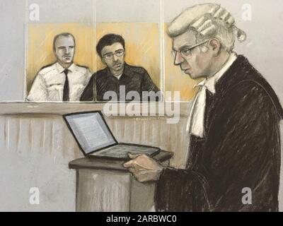 Skizze des Hofkünstlers von Elizabeth Cook von Duncan Penny QC (Strafverfolgung) auf seinen Füßen, da Hashem Abedi, der jüngere Bruder des Bombers der Manchester Arena, im Dock am Old Bailey in London sitzt, der des Massenmordes beschuldigt wird. PA Foto. Bilddatum: Montag, 27. Januar 2020. Hashem, jetzt 22, war angeblich an der Planung des Selbstmordanschlags am 22. Mai 2017 beteiligt. Sein Bruder Salman Abedi, 22, detonierte eine explosive Weste, als Musikfans ein Ariana-Grande-Konzert verließen, 22 Menschen töteten und 260 weitere verletzten. Siehe PA Story COURTS Manchester. Der Lichtbildkredit sollte lauten: Elizabeth Cook/PA Wire Stockfoto