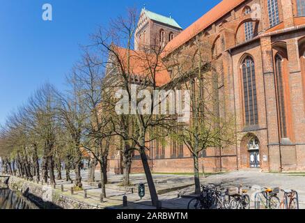 Historische St.-Nikolai-Kirche im Zentrum von Wismar Stockfoto