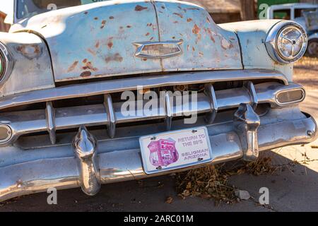Die Vorderseite eines klassischen Chevrolet-Wagens in Seligman auf der Route66 Stockfoto