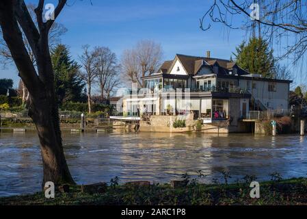 Maidenhead, Berkshire, 20. Januar 2020, Boulters Lock, Restaurant, Raymill Island, Themse, Thames Valley, [Mandatary Credit: Peter SPURRIER], Stockfoto