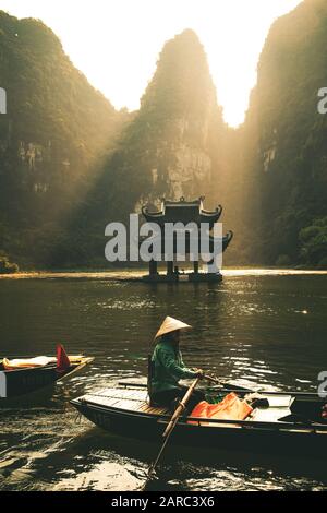 Ninh Binh Vietnam River Stockfoto