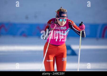 Molly Jefferies (16) von Team GB im Cross-Country Skiing Damen 5 km Classic während der Jugend-Olympioniken von Lausanne 2020 am 21. Januar 2020. Stockfoto